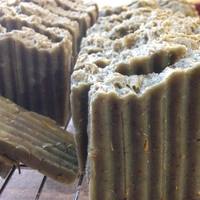Green Earth Tea Nourishing Soap - with Tea Tree & Rosemary - Thumbnail 2