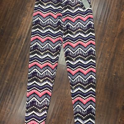 Pink n purple dot leggings