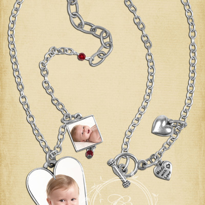 Love struck necklace