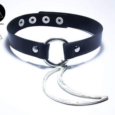 Moon black vegan leather choker
