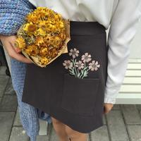 Flowers in Pocket Skirt - Thumbnail 3