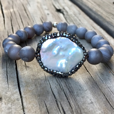 Pearl titanium quartz bracelet - Thumbnail 3