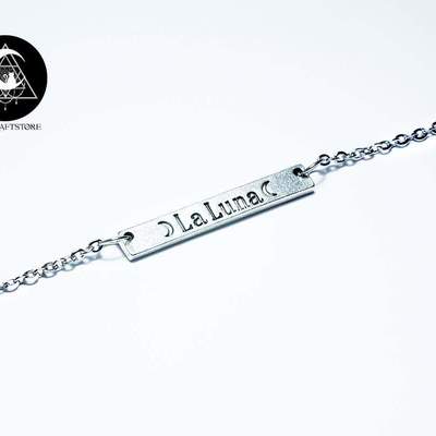 La luna silver necklace