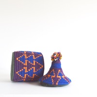  SOLD SOLD SOLD Berber Basket Handwoven Vintage Moroccan Berber Wool Lidded Basket  - Thumbnail 4