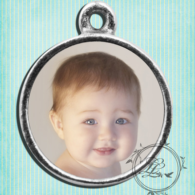 Heirloom small ½” round portrait charm
