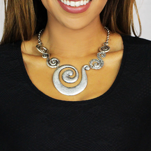 Dark Silver Swirl Necklace - Thumbnail 2