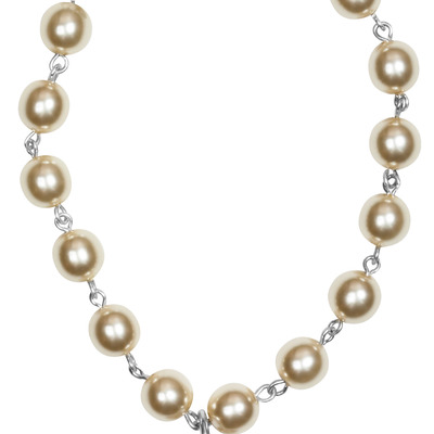 Pearl bracelet with heirloom portrait charm 