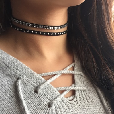 The crowd pleaser choker