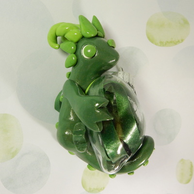 Green Heart Ornament Dragon 