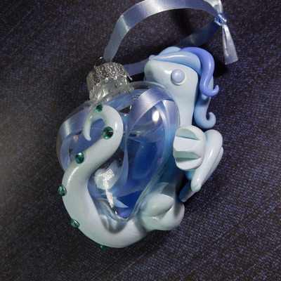 Light Blue Heart Ornament Dragon 