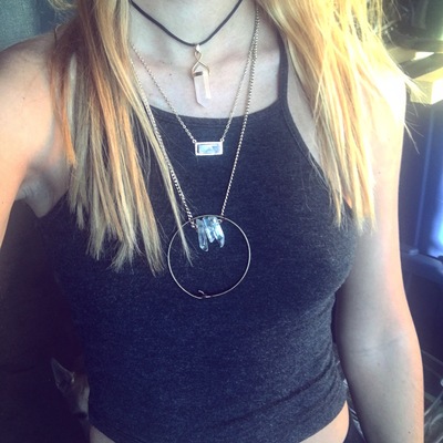 Circle quartz shards necklace 