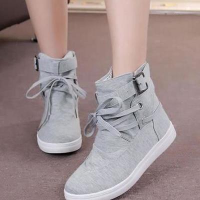 High tops belt buckle lace up canvas sneakers