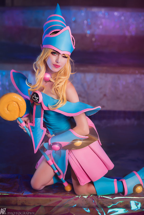 5x7 Dark Magician Girl postcard