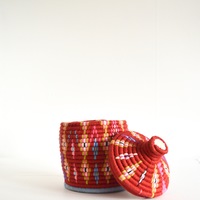  SOLD SOLD SOLD Berber Basket Handwoven Vintage Moroccan Berber Wool Lidded Basket  - Thumbnail 3