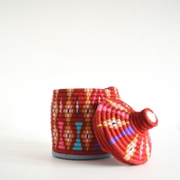  SOLD SOLD SOLD Berber Basket Handwoven Vintage Moroccan Berber Wool Lidded Basket  - Thumbnail 4