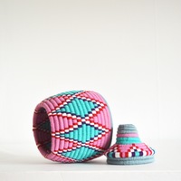 Berber Basket Handwoven Vintage Moroccan Berber Wool Lidded Basket  - Thumbnail 2