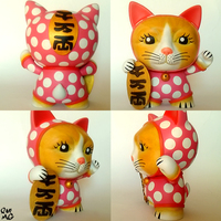7 inch Trikky Lucky Cat - Thumbnail 1