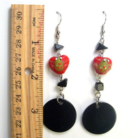 Frog prince is waiting for his kiss - Thumbnail 2