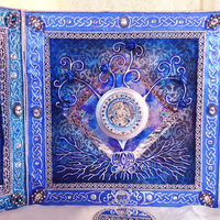 The Glass Slipper - triple panel  - Thumbnail 3