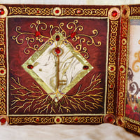 Fairytale Apple (2) - triple panel  - Thumbnail 2