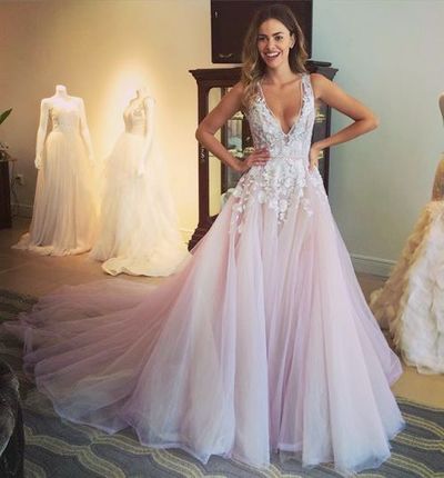 V-neck lace wedding dresses,A-line tulle long prom dress with train