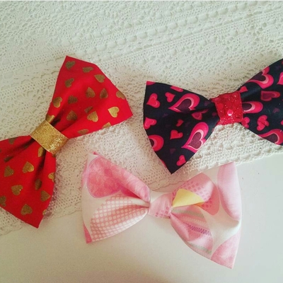 Valentine's day bows