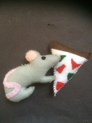 'The Pizza Rat' custom catnip toy!