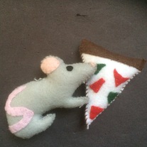 'The Pizza Rat' custom catnip toy!