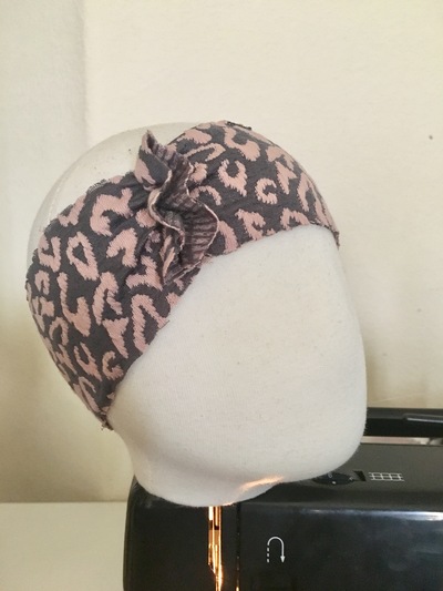 Ruffle snob grey mauve leopard