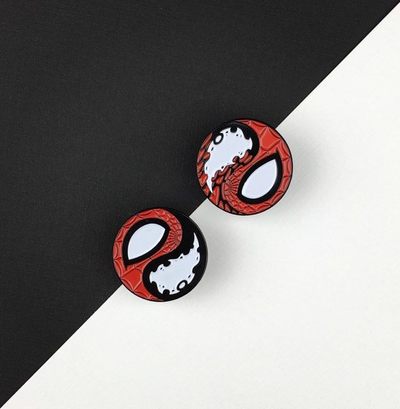 Yin-Yang Pin Set