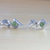 925 Peridot Stud Earrings/Sterling Silver Genuine Peridot Stud Earrings/Peridot Jewellery/Peridot Jewelery/Peridot Jewelry/August Birthstone - Thumbnail 2