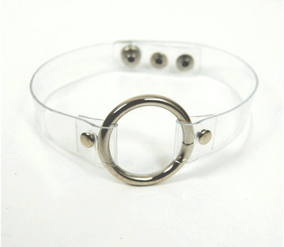 Clear ring choker 