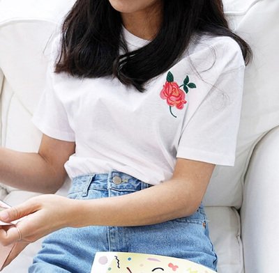 ROSE TEE IN WHITE 2.0 VERSION