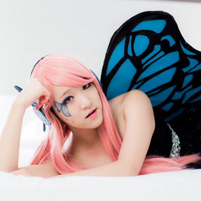 Luka in bed ( ͡° ͜ʖ ͡°) [magnet ver.]