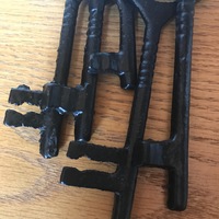 Jailer Keys - Thumbnail 4