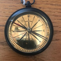 Simple Pendant Style Compass - Thumbnail 1