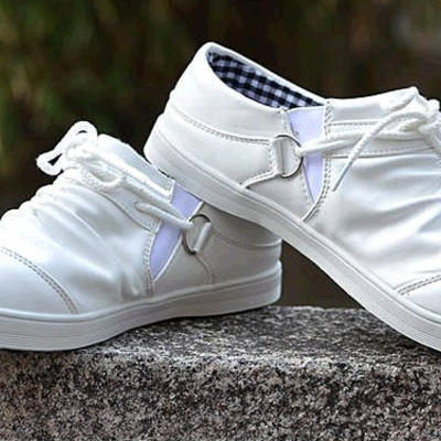 Korean styles men’s sneakers