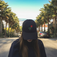 ROSE HAT BLACK - Thumbnail 2