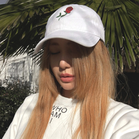 ROSE HAT WHITE - Thumbnail 2