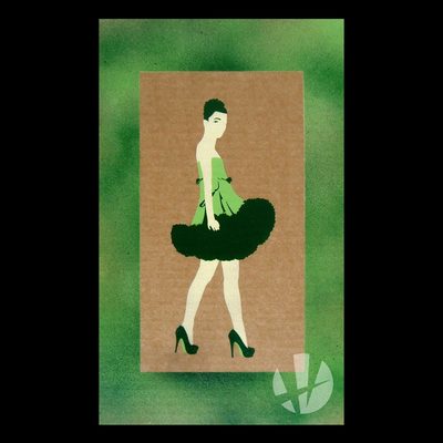 Women in greens: broccoli