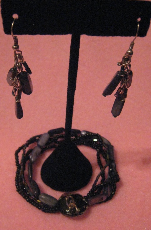 Black & Gray Glass Bracelet Set