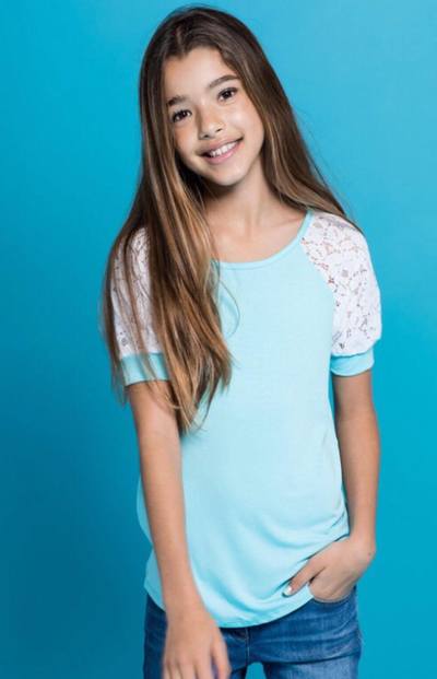 Lace Sleeve Baseball Tee
