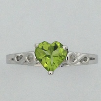 Heart Shape Natural Peridot Ring 925 Sterling Silver