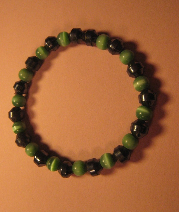 Green Cat's Eye & Hemalyke Bracelet