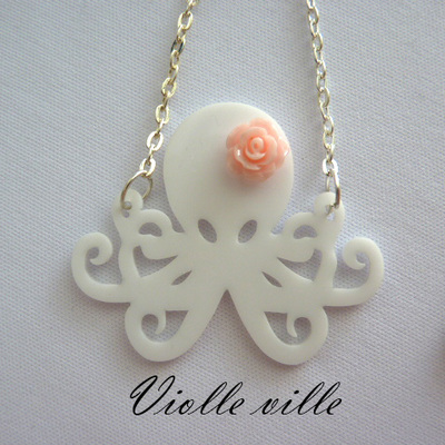 Octopus necklace