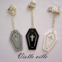 Cool grave necklace - Thumbnail 1
