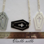 Cool grave necklace-3
