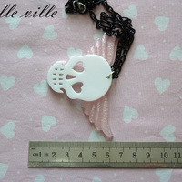 Skull with wings necklaces - Thumbnail 4