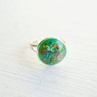 Real Pressed Flower and Green Glitter Resin Ring in Reds, Oranges, Blues, Purples, and Pinks Mix - Thumbnail 2