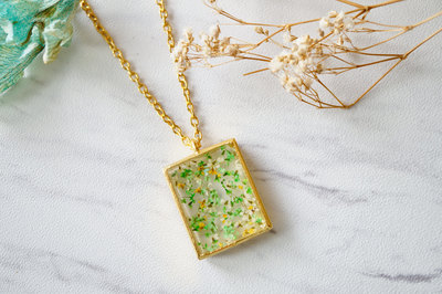 Real Dried Flowers in Resin Square Necklace in Gold Yellow Green White